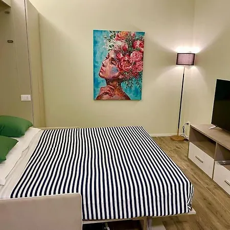 In Zona Apartament *